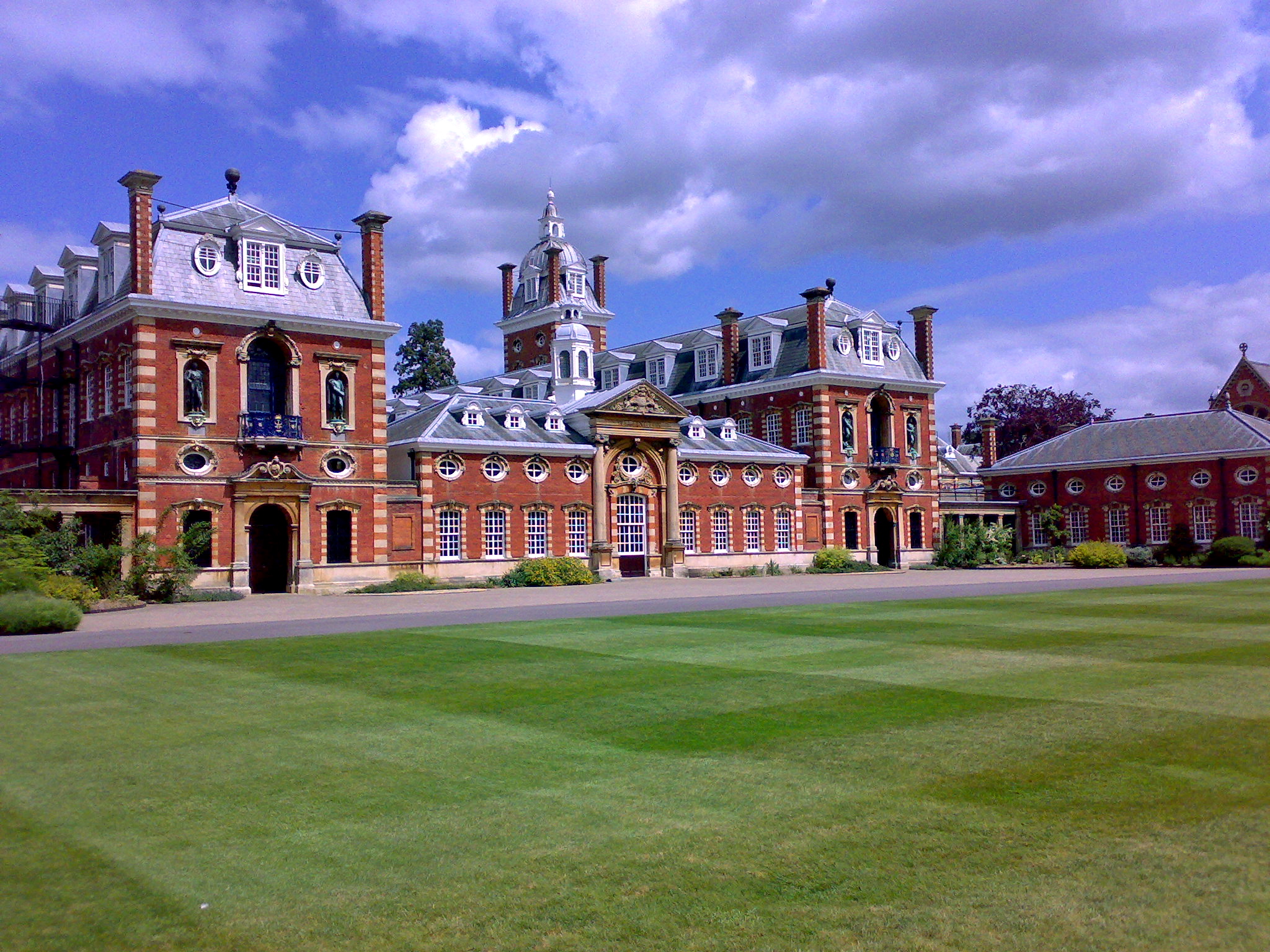 Sevenoaks School