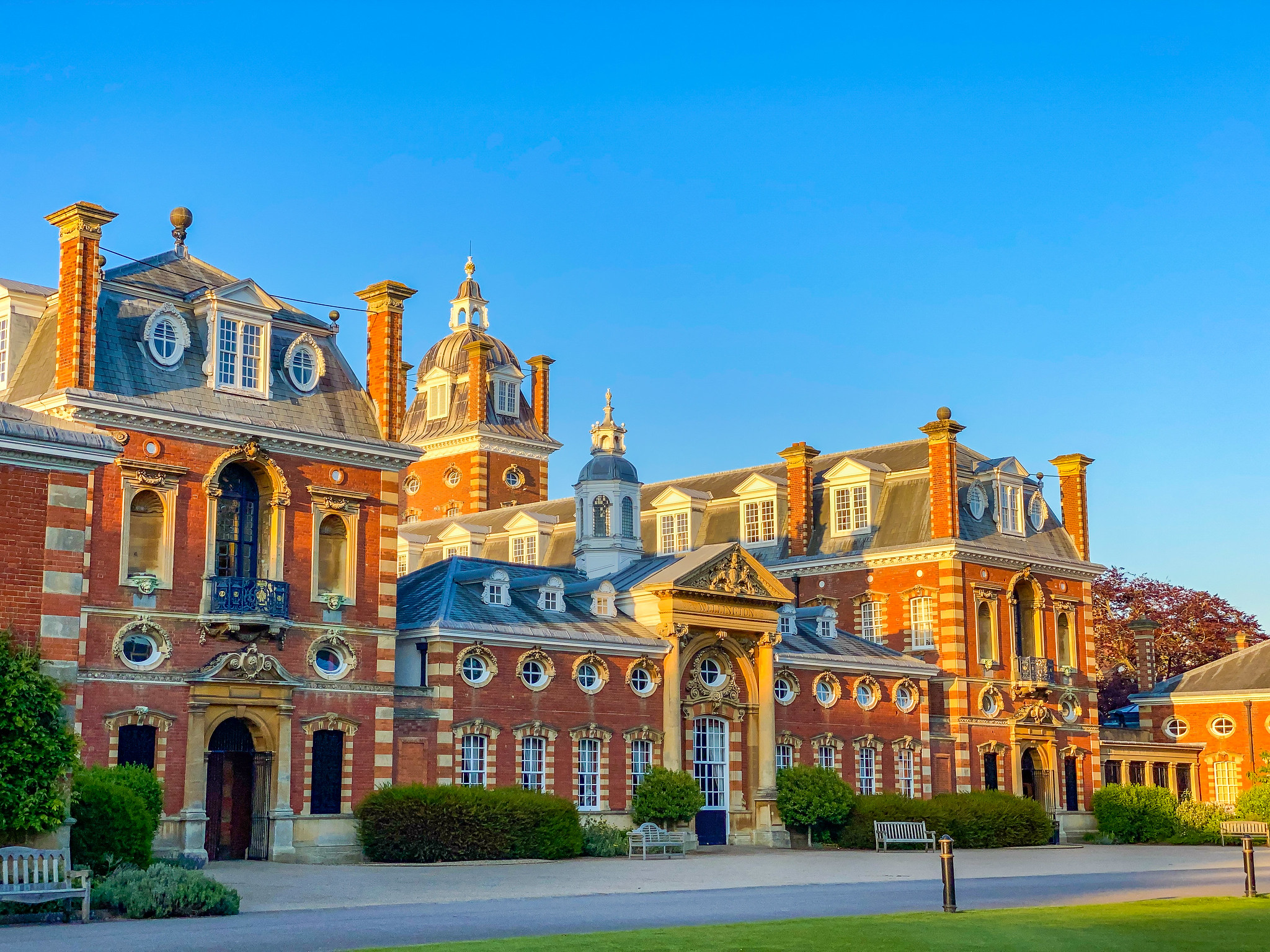 Wellington College